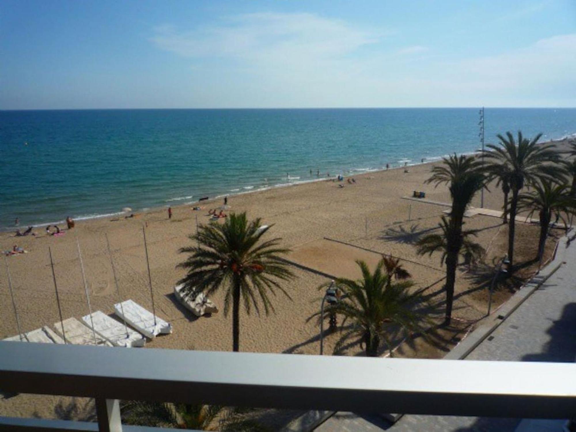 Spacious Apartment With Sea View Terrace In Calafell Zewnętrze zdjęcie